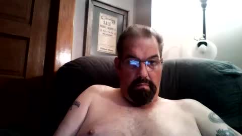 Snapshot of guy4fun8 chatting on 09.19.25 guy4fun8 online show from 09.19.25