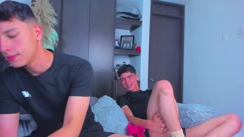 Snapshot of guy_twinks chatting on 01.15.25 Gabriel online show from 01.15.25