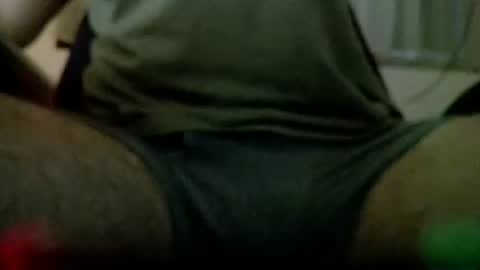 Snapshot of guyfromkent chatting on 11.18.25 guyfromkent online show from 11.18.25