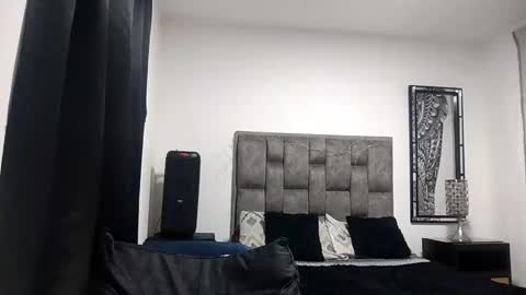 Snapshot of guykarim chatting on 10.30.25 karim online show from 10.30.25