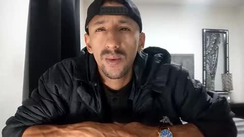 karim online show from 04.10.26