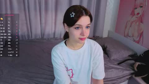 Snapshot of gwendolyndrews chatting on 10.12.25 Lisa online show from 10.12.25