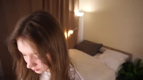 Molly online show from 02.15.26