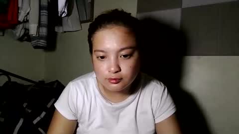 Snapshot of gwyneth2001 chatting on 06.09.26 Im Gwyneth From Philippines pinkheart69 online show from 06.09.26
