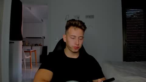 Oliver online show from 02.22.26