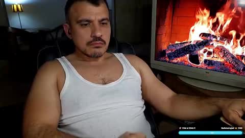 Snapshot of gymd4ddy chatting on 04.24.26 gymd4ddy online show from 04.24.26