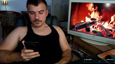 Snapshot of gymd4ddy chatting on 05.11.26 gymd4ddy online show from 05.11.26