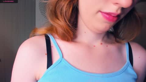 Snapshot of h0lyangel chatting on 01.14.25 Kelly  Lilly online show from 01.14.25