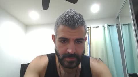 h0nest84 online show from 01.05.25