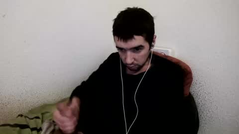 Snapshot of h1dden_reality chatting on 02.17.25 h1dden_reality online show from 02.17.25