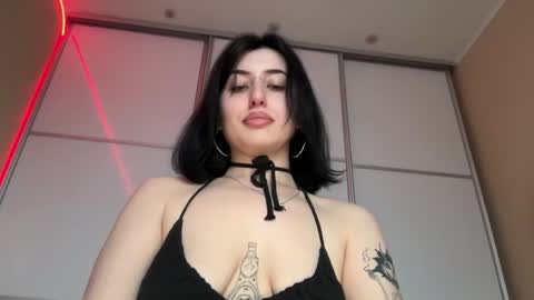 Snapshot of h3l9a_pataki chatting on 05.29.26 Helga online show from 05.29.26