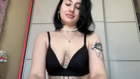 Snapshot of h3l9a_pataki chatting on 06.01.26 Helga online show from 06.01.26