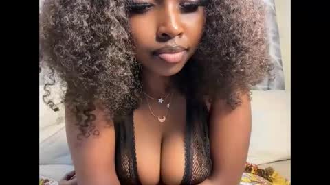 h_o_t_goddess online show from 12.19.25