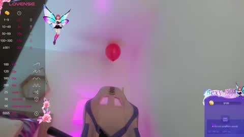 Hadid online show from 02.17.26