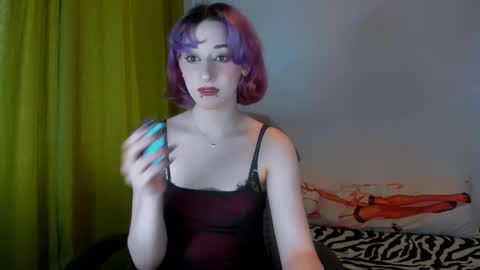 Snapshot of hadley_mills chatting on 05.15.26 hadley online show from 05.15.26