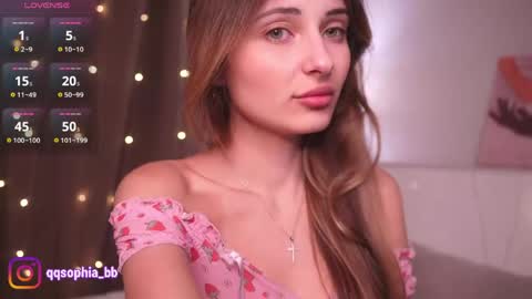 Snapshot of hadleynichols chatting on 05.13.26 Hi Im Rebecca Glad to see you in my room PVT is open online show from 05.13.26