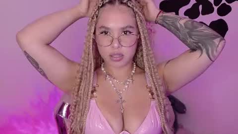 Haely online show from 07.12.26