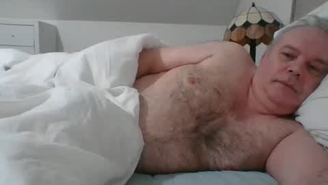 Snapshot of haggisstop chatting on 01.08.25 haggisstop online show from 01.08.25