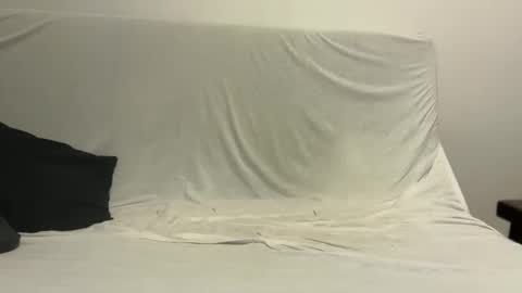 Snapshot of hahabenizxd chatting on 10.11.25 hahabenizxd online show from 10.11.25