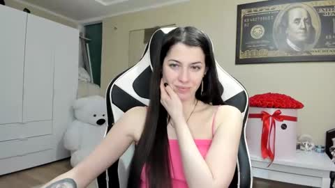 Snapshot of hailey_beauty chatting on 01.28.25 Sk pe Anya388109 online show from 01.28.25