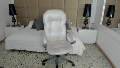 hailey online show from 01.03.25