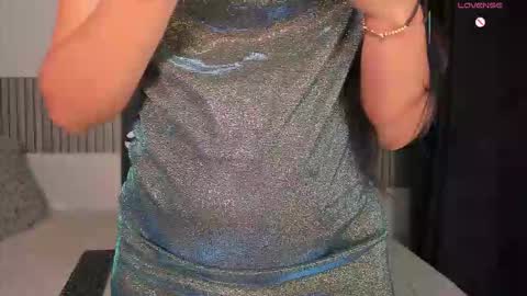 Snapshot of hailey_foxxx chatting on 02.12.26 laura online show from 02.12.26