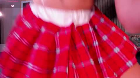 Snapshot of hailey_foxxx chatting on 02.13.26 laura online show from 02.13.26