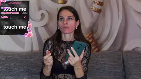 HaileyPeach online show from 02.04.26