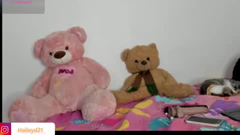 Hailey online show from 01.10.26