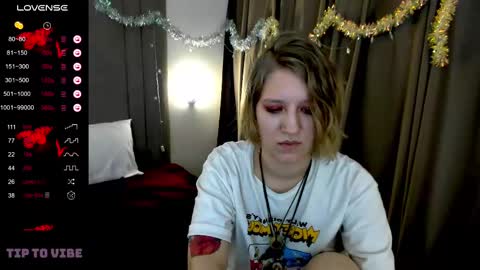 Snapshot of haileyfoxy chatting on 01.09.25 Hailey online show from 01.09.25