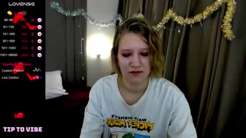 Snapshot of haileyfoxy chatting on 01.10.25 Hailey online show from 01.10.25