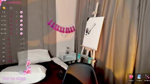 Snapshot of haileyfoxy chatting on 02.23.25 Hailey online show from 02.23.25