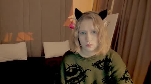 Snapshot of haileyfoxy chatting on 03.05.25 Hailey online show from 03.05.25