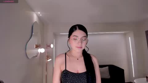 Hailey online show from 02.24.26