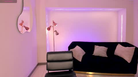 Hailey online show from 02.26.26