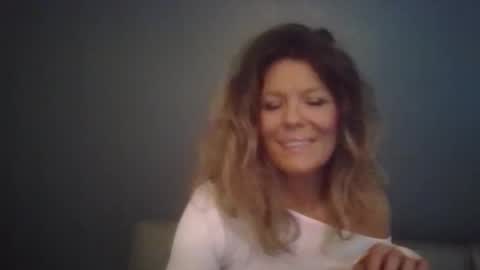 Hailey online show from 12.15.25