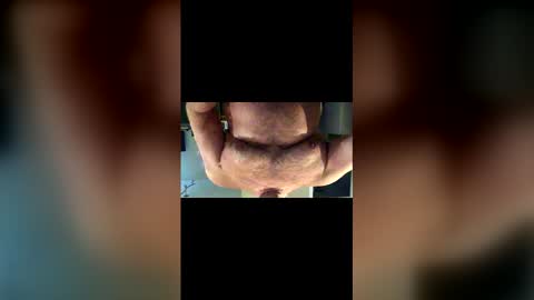 Snapshot of hairbear5 chatting on 01.14.26 Bruce online show from 01.14.26