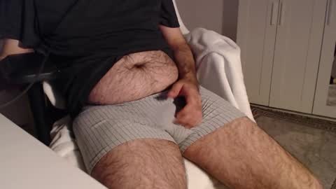 Snapshot of hairy_boy29 chatting on 10.19.25 hairy_boy29 online show from 10.19.25