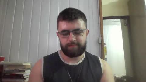 Snapshot of hairy_man_69_ chatting on 01.13.25 horny online show from 01.13.25