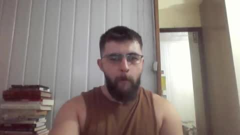 Snapshot of hairy_man_69_ chatting on 03.07.25 horny online show from 03.07.25