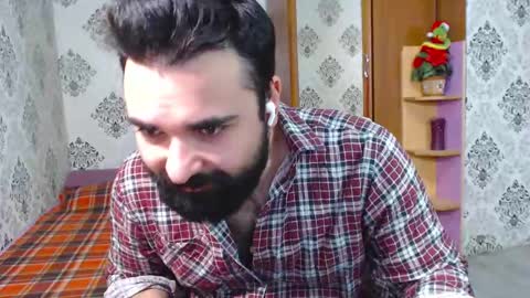 Hairy Tyler online show from 02.10.25