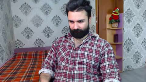 Hairy Tyler online show from 02.12.25