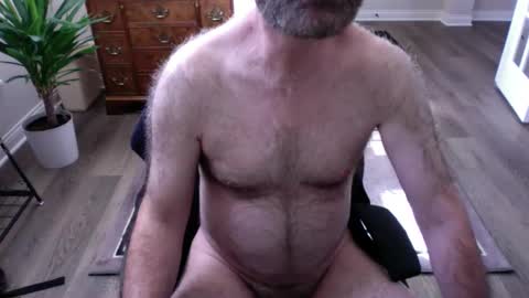 Snapshot of hairyarchtex chatting on 10.01.25 HairyArchTex online show from 10.01.25