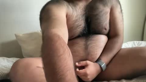 hairyaussie00 online show from 12.04.24