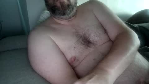 Snapshot of hairybear987 chatting on 07.17.26 hairybear987 online show from 07.17.26