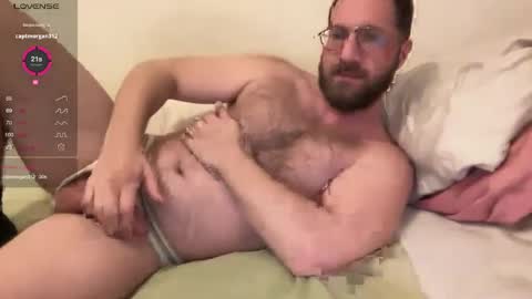 Snapshot of hairyfitguy444 chatting on 03.06.25 Harry Fit Big Bro Dad Sir online show from 03.06.25