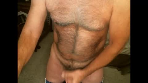 Snapshot of hairypecsguy chatting on 03.12.25 Hairy pecs online show from 03.12.25