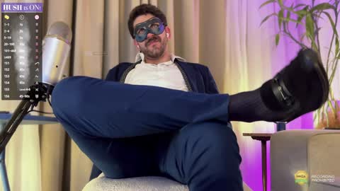 Snapshot of hairyxlmaster chatting on 12.27.24 CASHMASTER CARLO online show from 12.27.24