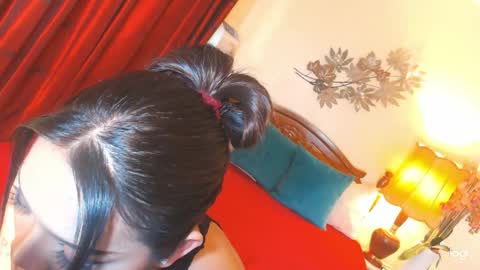 YOUR SIDECHIC HAILEY online show from 04.12.26