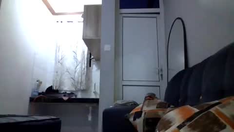 hajra_1 online show from 04.12.26